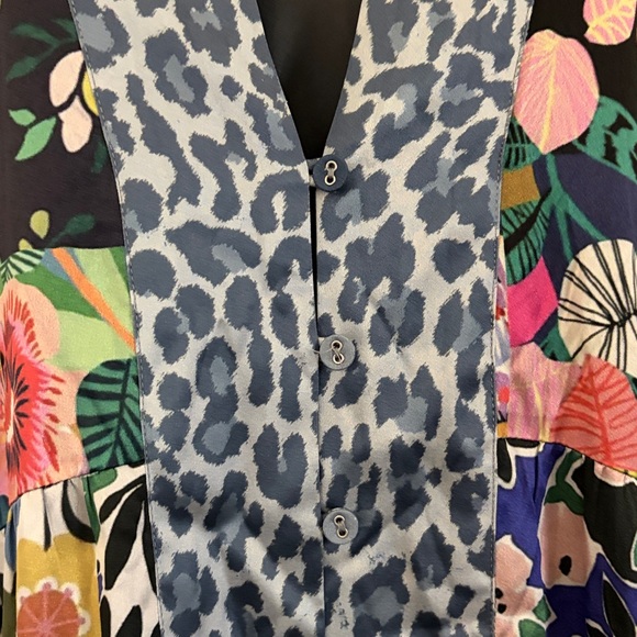 Johnny Was Chelsea Garden Silk Kimono Dress - Picture 4 of 9